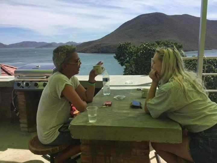 Tortuga Hostel Topolobampo Eksteriør bilde