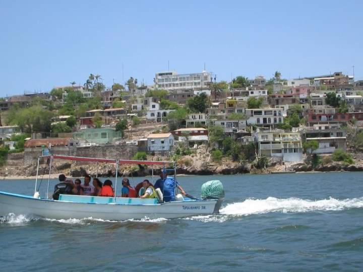 Tortuga Hostel Topolobampo Eksteriør bilde