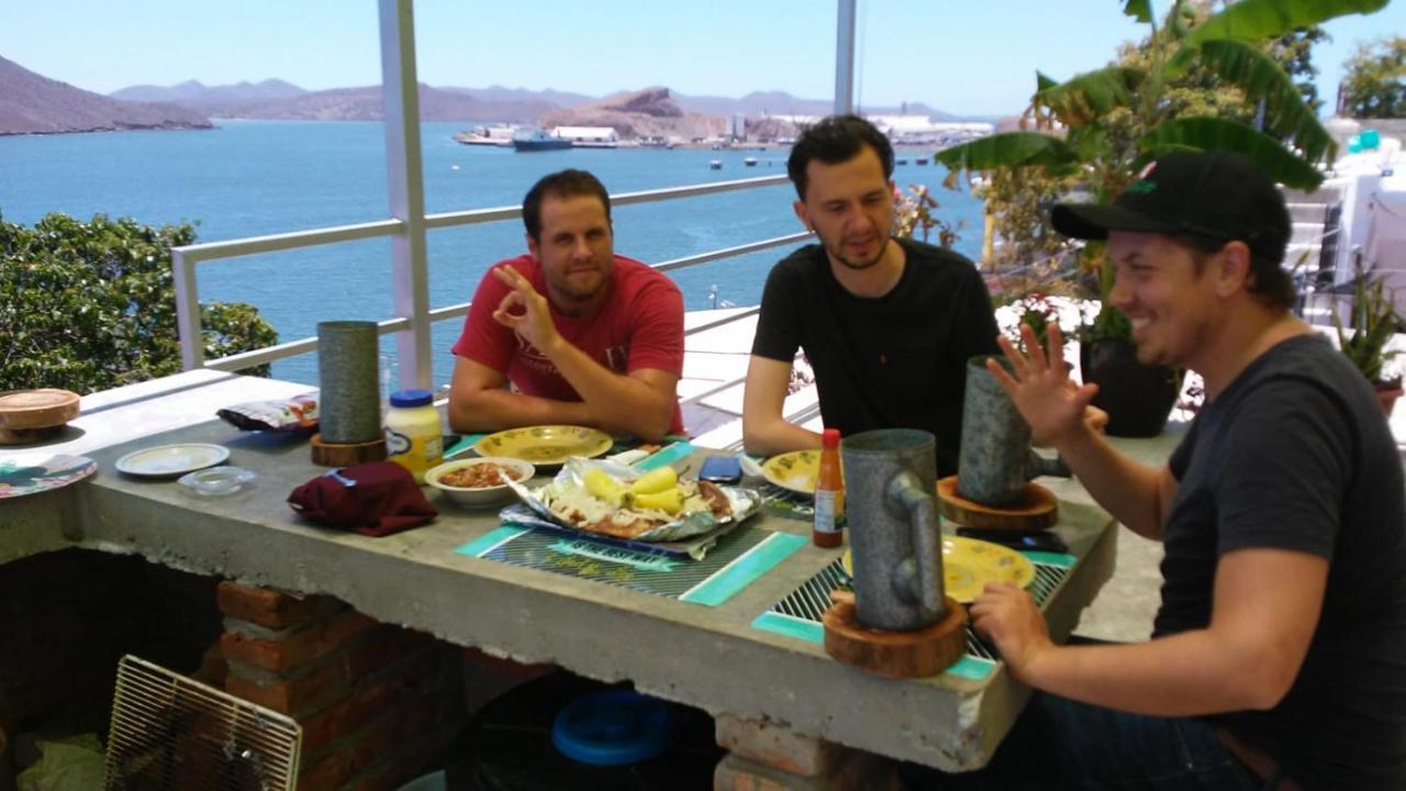 Tortuga Hostel Topolobampo Eksteriør bilde