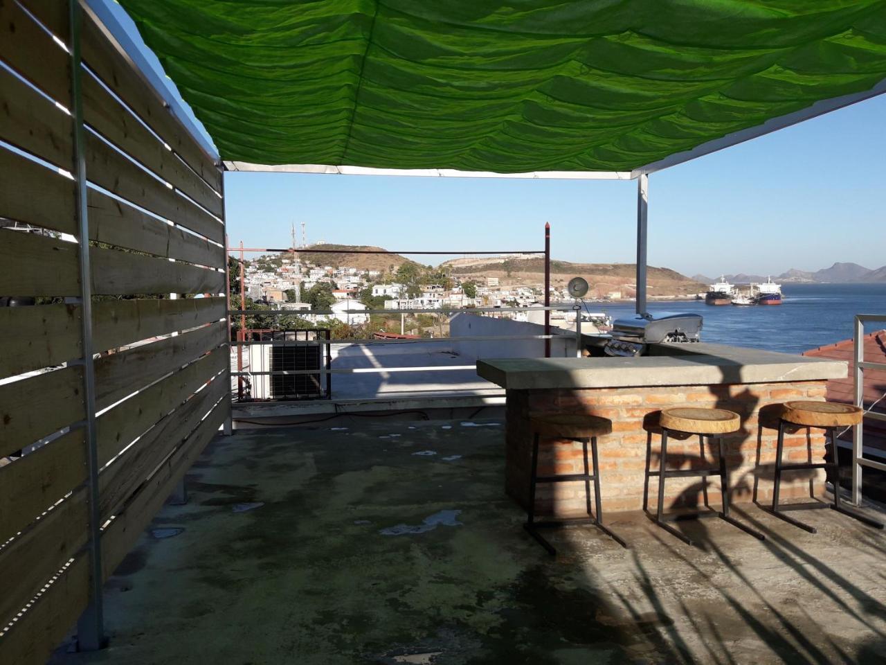 Tortuga Hostel Topolobampo Eksteriør bilde