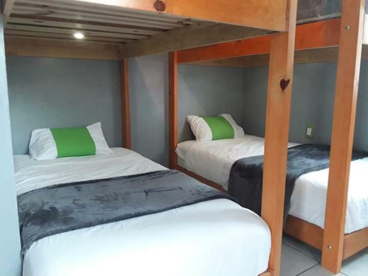 Tortuga Hostel Topolobampo Eksteriør bilde